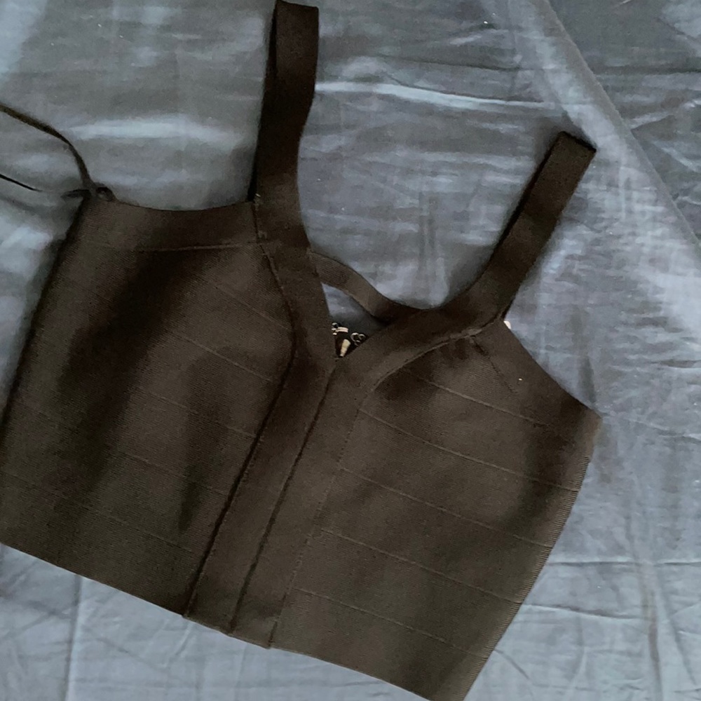 Guess Crop top